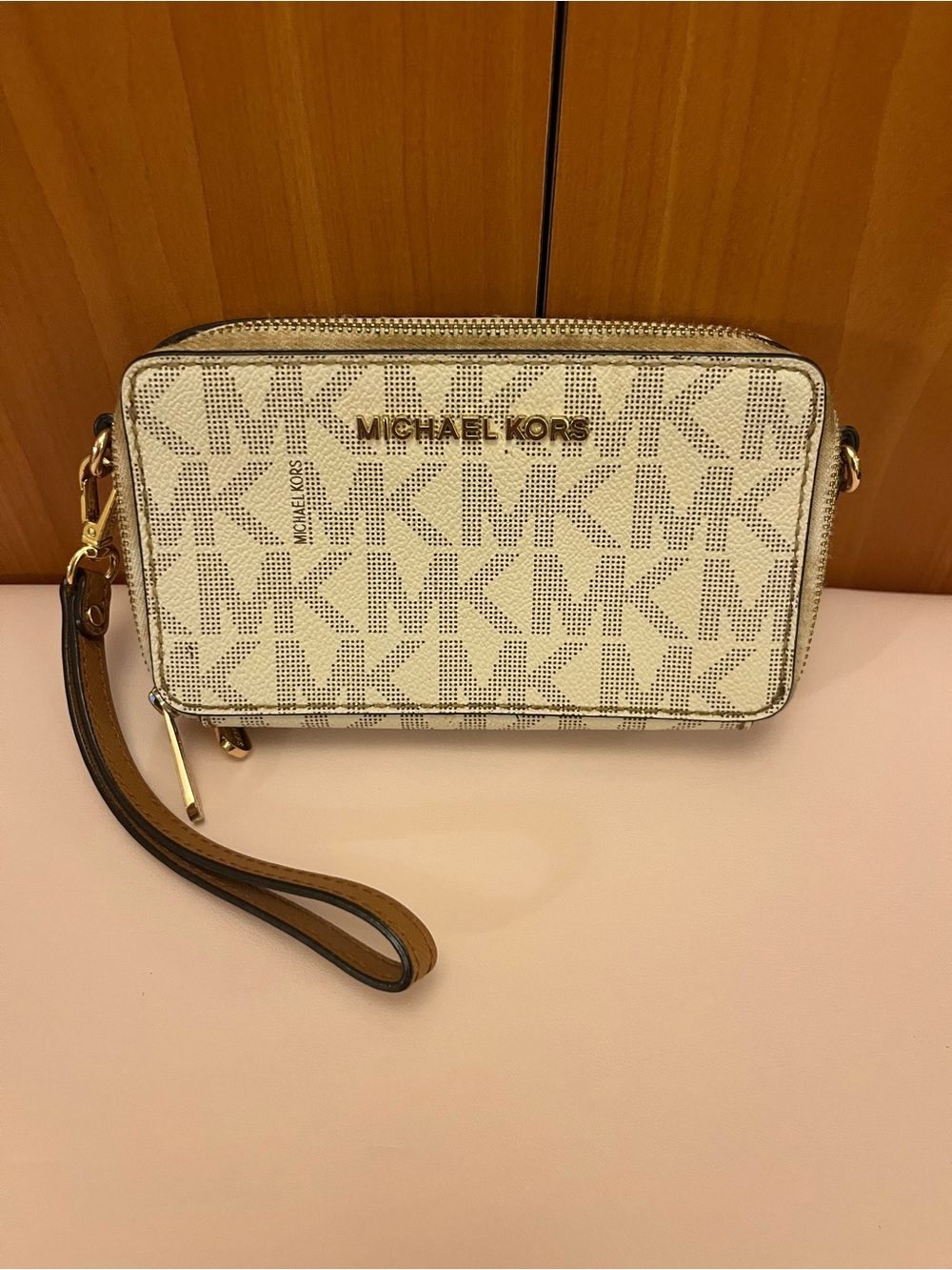 Michael Kors Jet Set Double Zip Logo Wristlet in the Vanilla and Acorn color